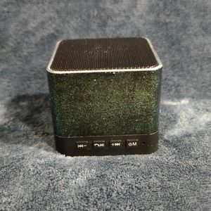 T/A EXCLUSIVE Custom Glitter Bluetooth Speaker